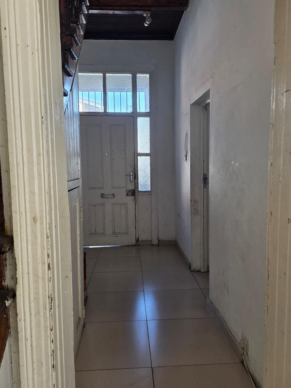 4 Bedroom Property for Sale in Salt River Western Cape